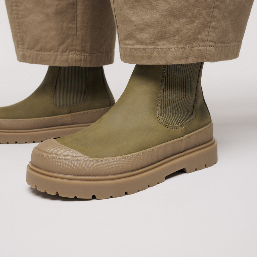 prescott slip on natural leather oiled