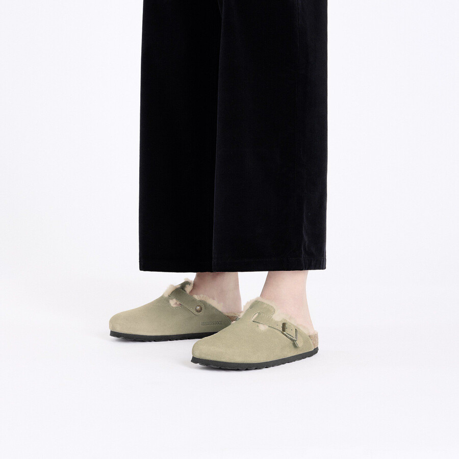 boston shearling suede leather