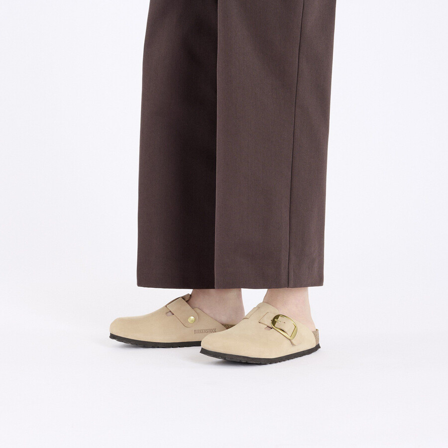boston big buckle nubuk leather