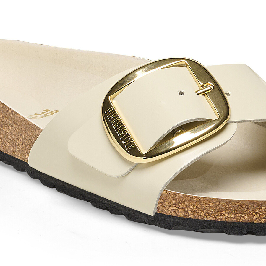 madrid big buckle natural leather patent