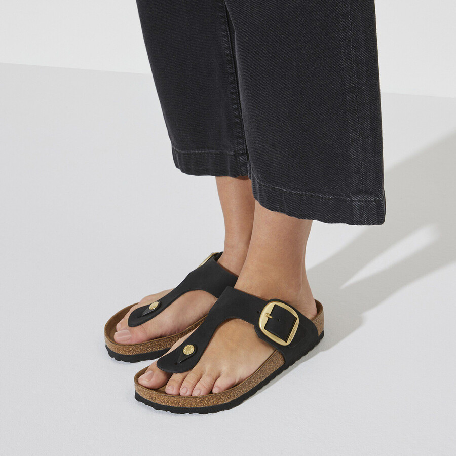 gizeh big buckle nubuk leather
