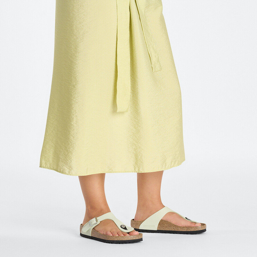 gizeh nubuck leather faded lime
