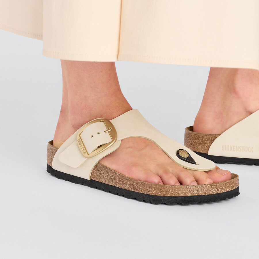gizeh big buckle nubuck leather ecru