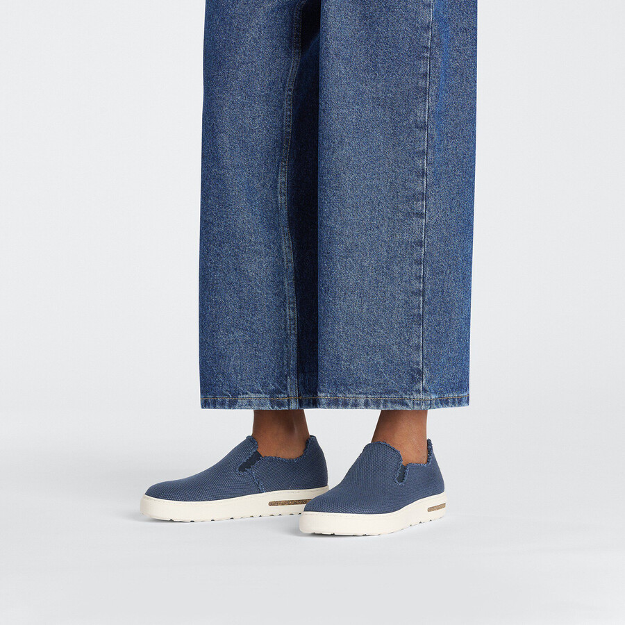 bend decon slip on textile