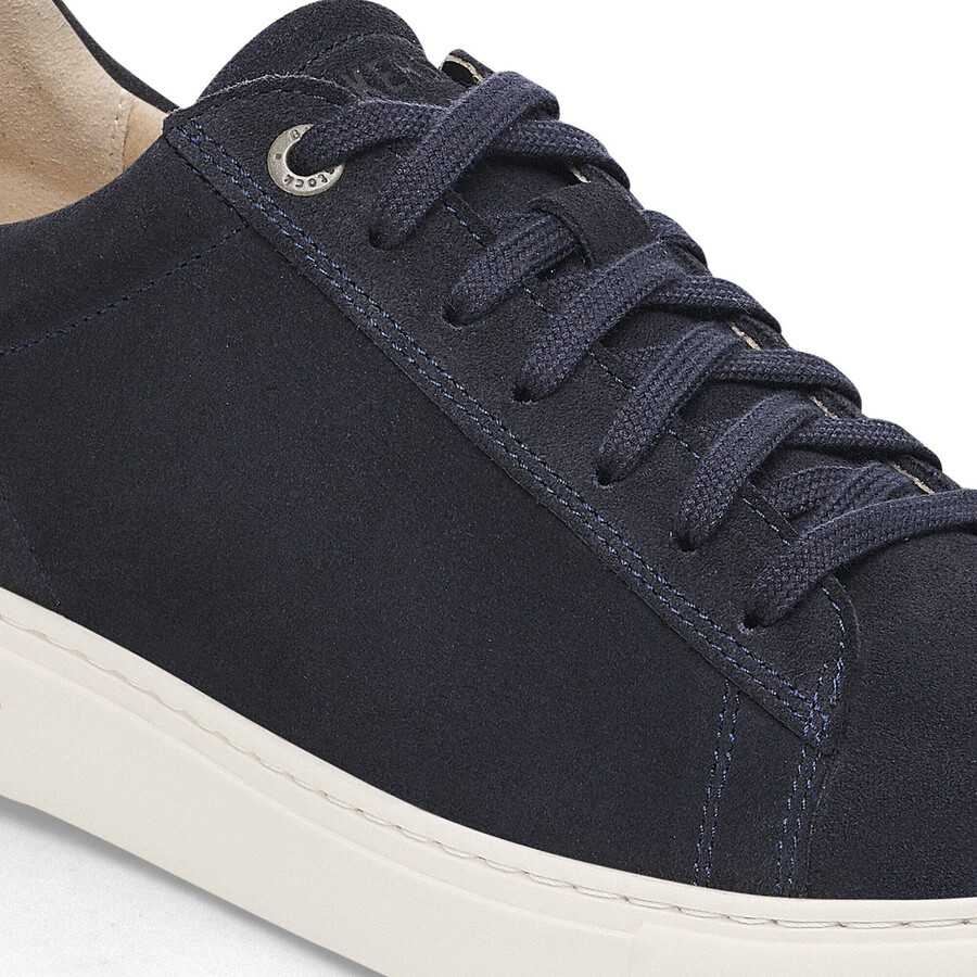 bend low suede leather